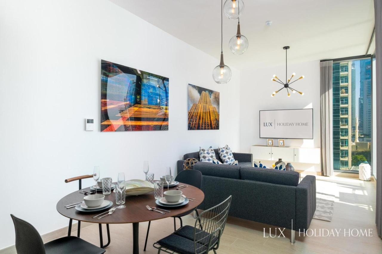 Lux - Contemporary Suite With Full Marina View Dubai Exterior photo